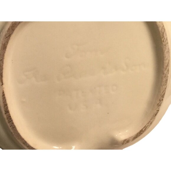 Shawnee Pottery TEAPOT USA  Tom the Piper's Son Pig Spout~1940's- vintage - Picture 9 of 10